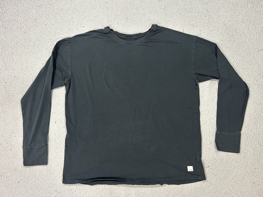 Vuori Feather Tee Shirt Womens XS Black Relaxed Fit Lightweight Athleisure